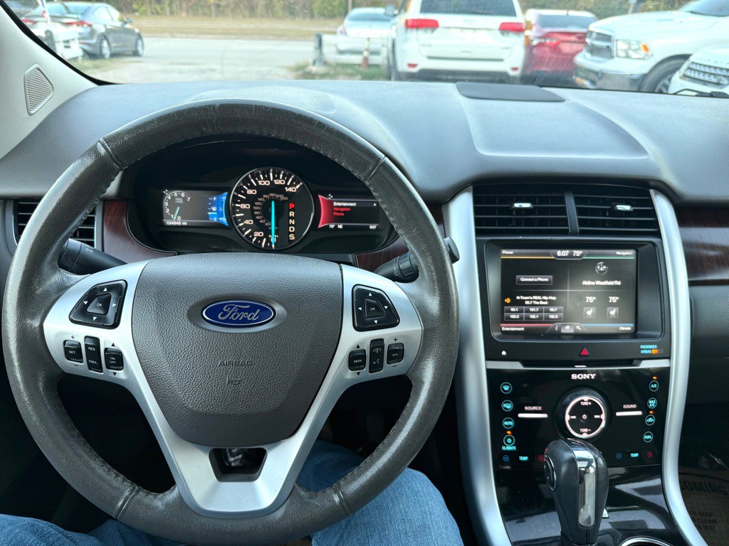 2014 Ford Edge Image 8