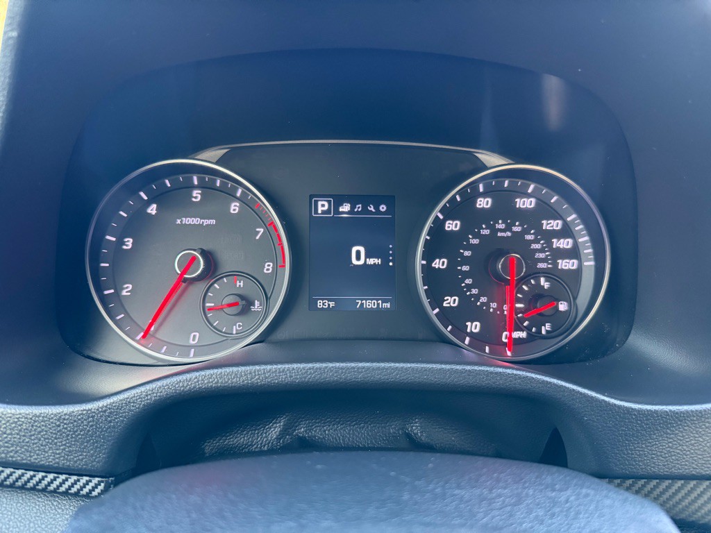 2017 Hyundai Elantra Image 9