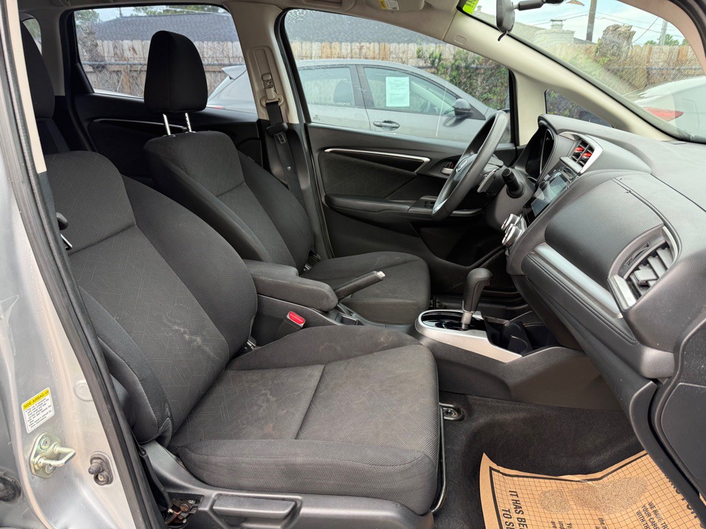 2015 Honda Fit Image 6