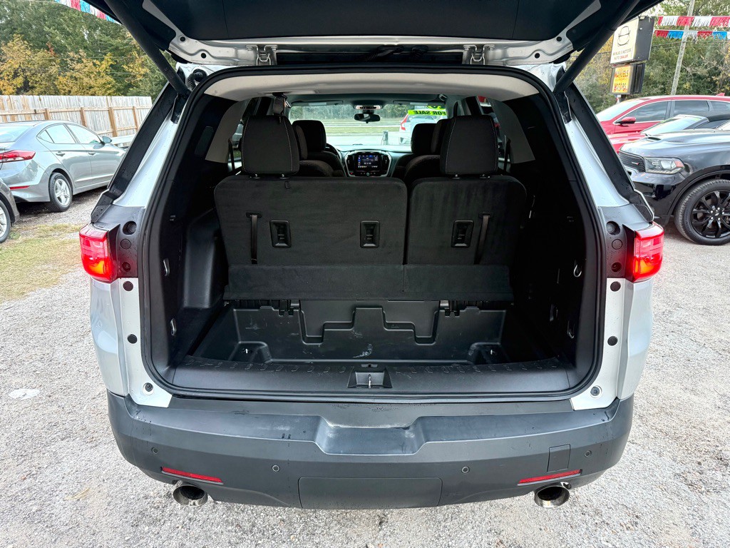 2020 Chevrolet Traverse Image 11