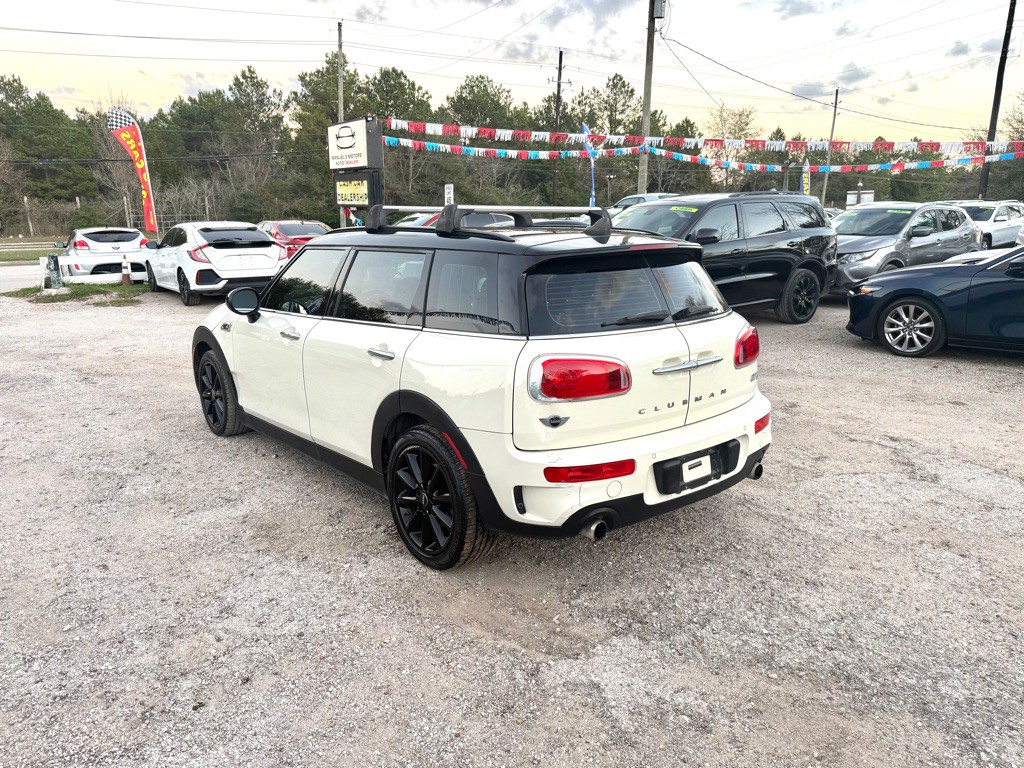 2017 MINI Cooper Image 3