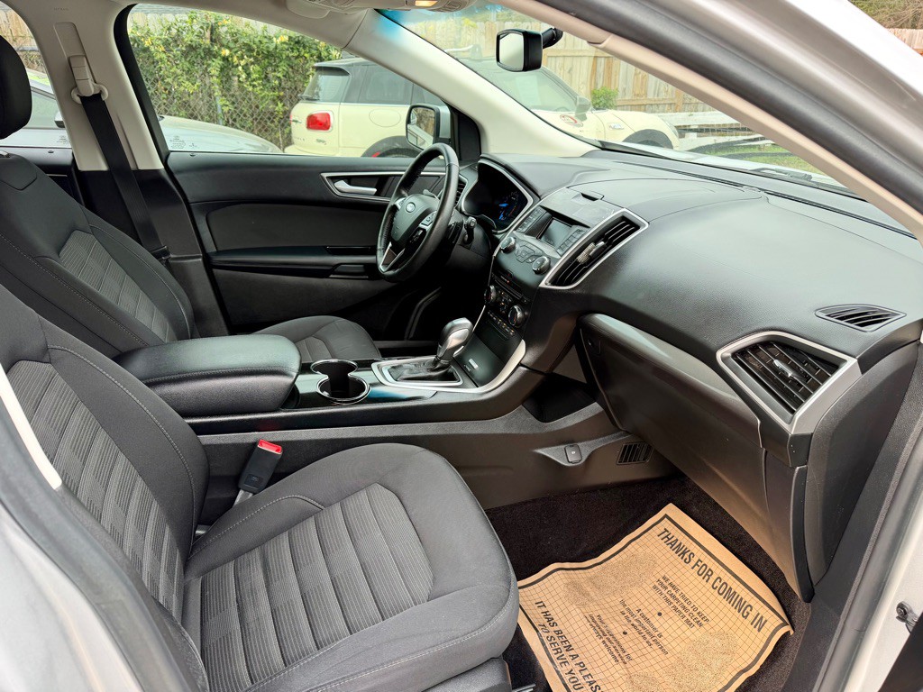 2016 Ford Edge Image 6