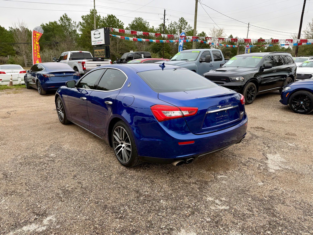 2017 Maserati Ghibli Image 3