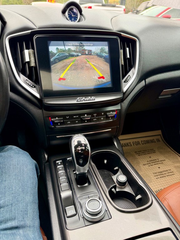 2017 Maserati Ghibli Image 10