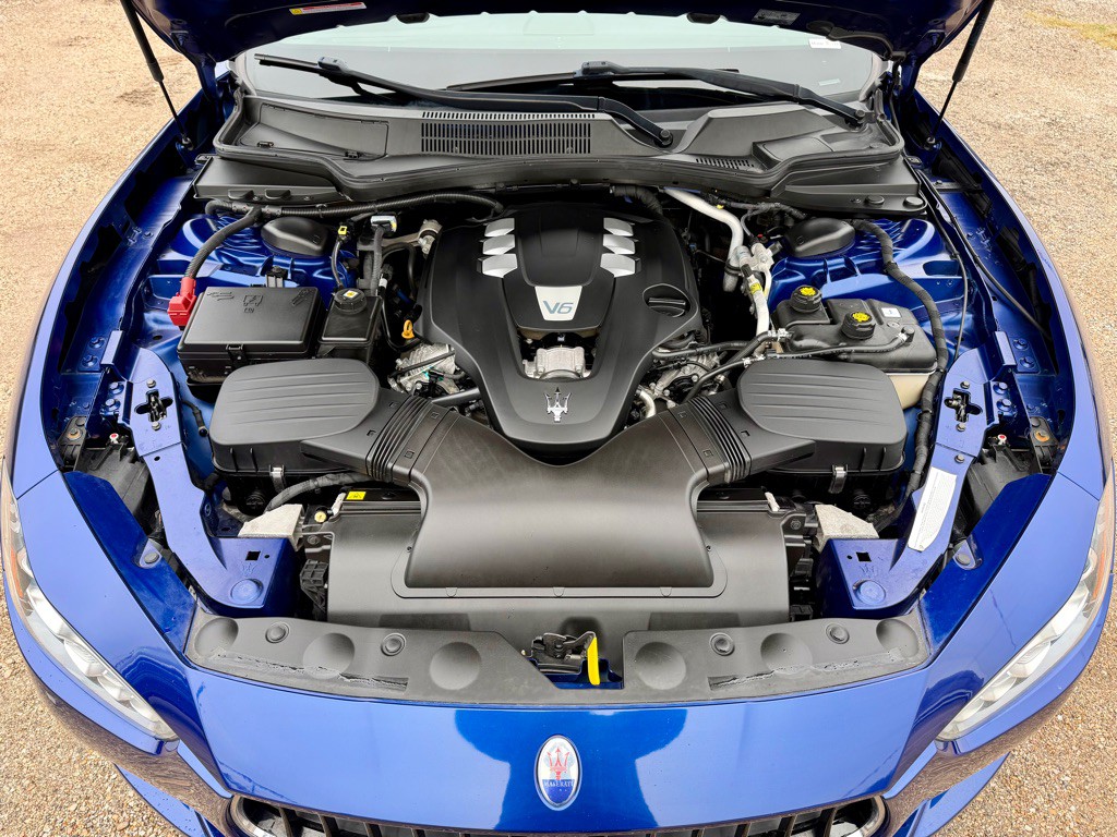 2017 Maserati Ghibli Image 12