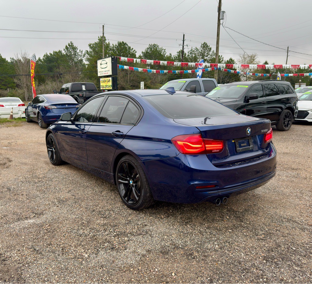 2018 BMW 3 Series Image 4