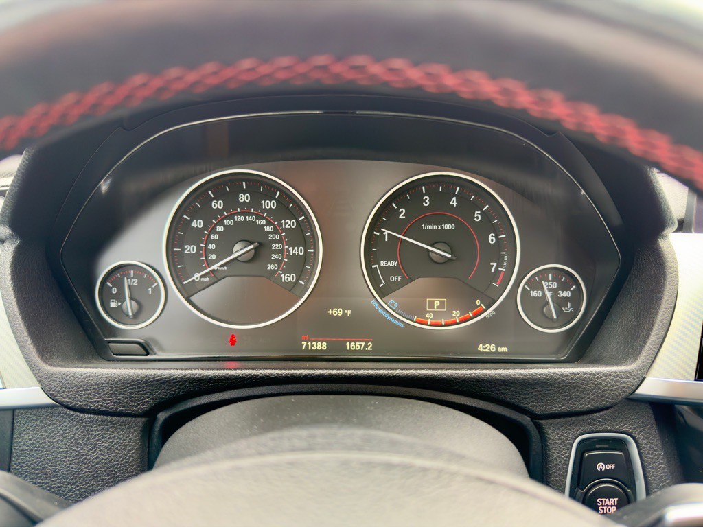 2018 BMW 3 Series Image 9