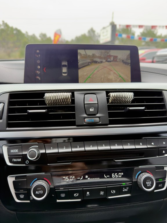 2018 BMW 3 Series Image 10