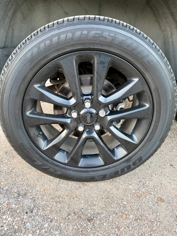 2019 Jeep Grand Cherokee Image 14