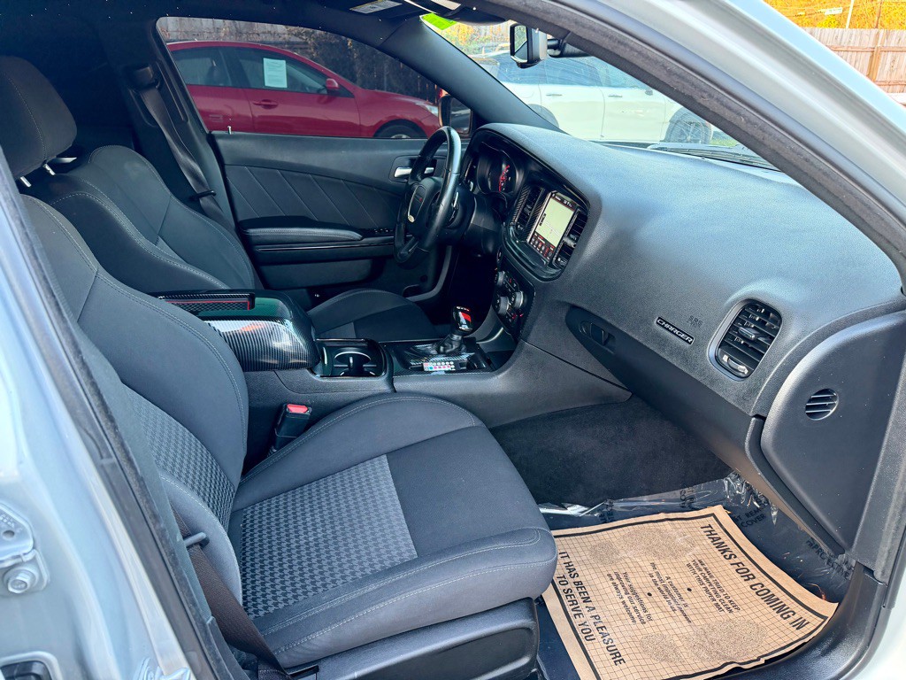 2019 Dodge Charger Image 5