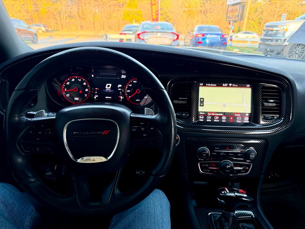 2019 Dodge Charger Image 8