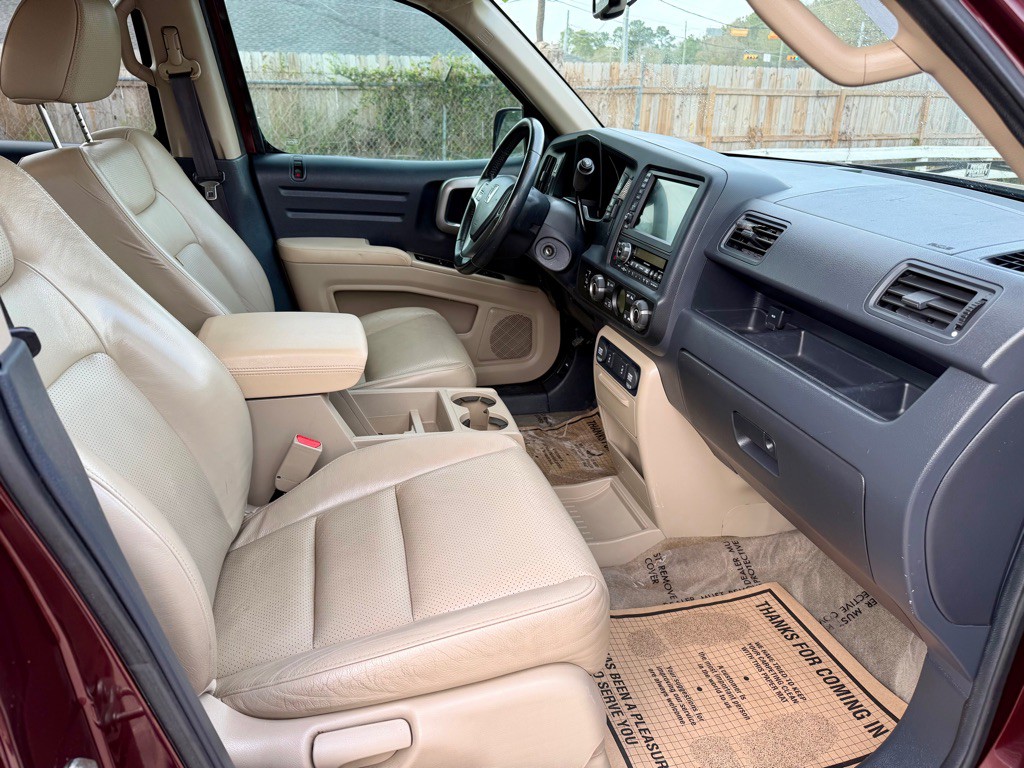2013 Honda Ridgeline Image 5