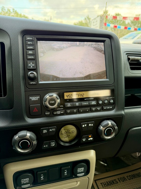 2013 Honda Ridgeline Image 10