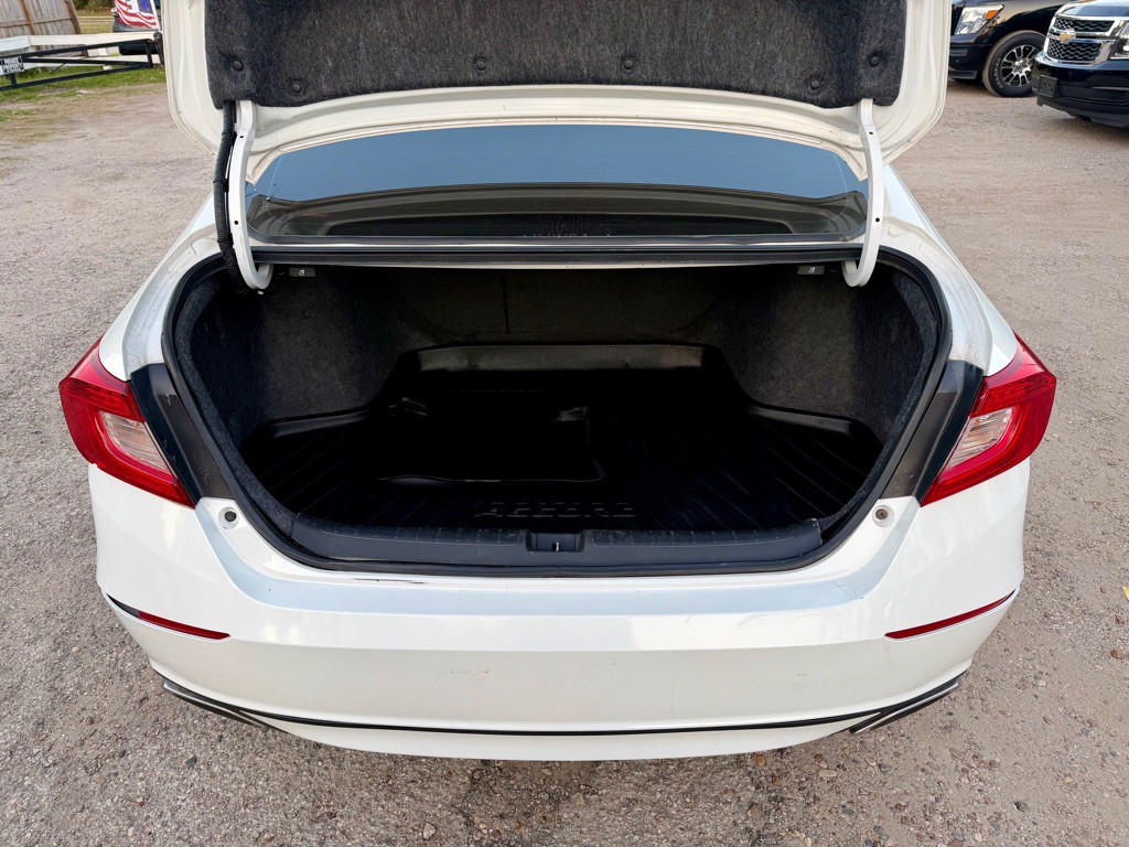 2022 Honda Accord Image 10