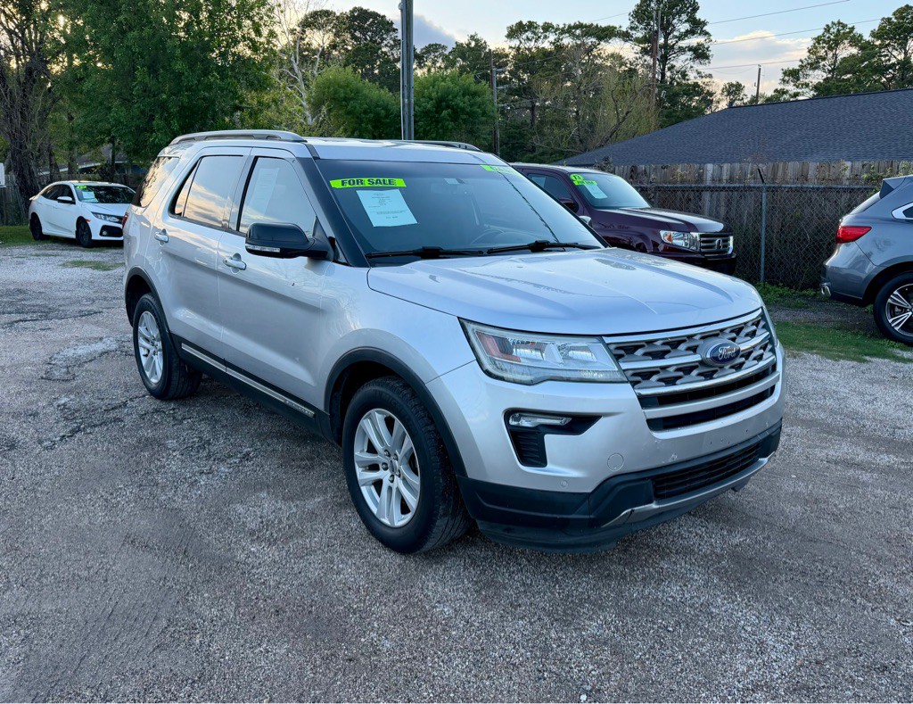2018 Ford Explorer Image 1