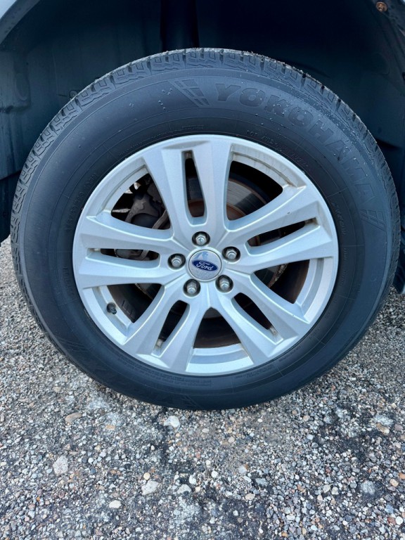 2018 Ford Explorer Image 11