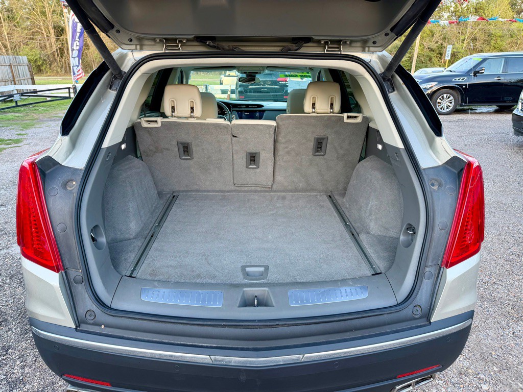 2017 Cadillac XT5 Image 11