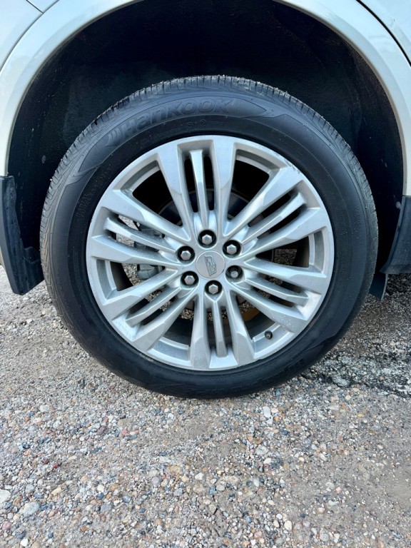 2017 Cadillac XT5 Image 12