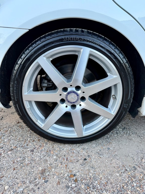 2014 Mercedes-Benz C-Class Image 11