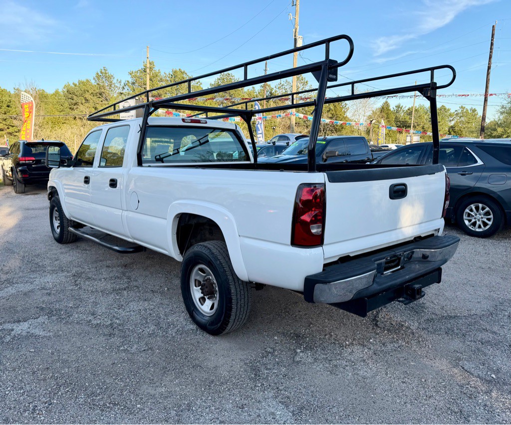 2005 Chevrolet Silverado 1500 Image 3