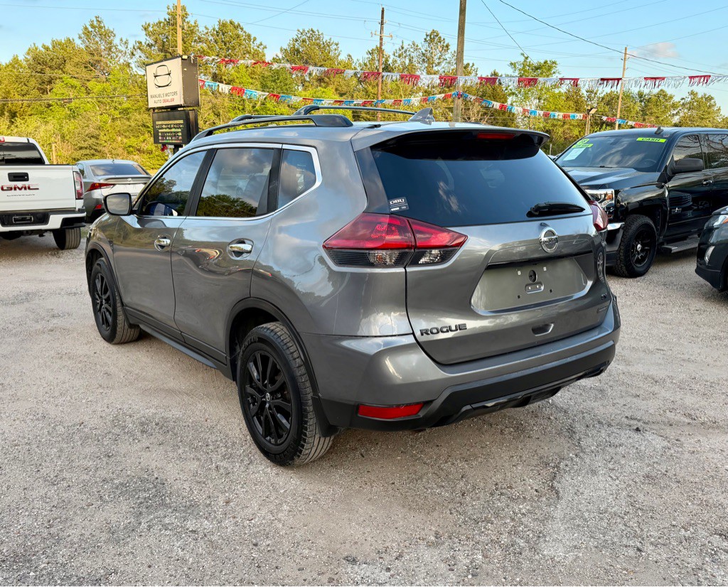 2018 Nissan Rogue Image 3