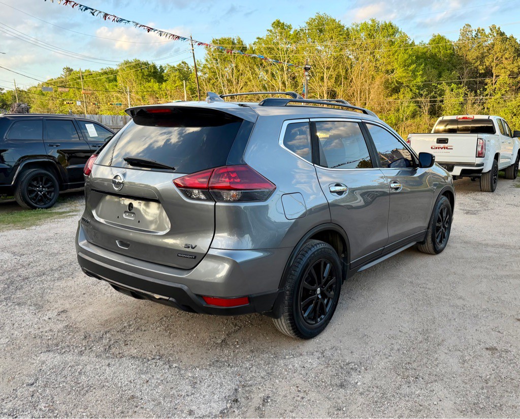 2018 Nissan Rogue Image 4