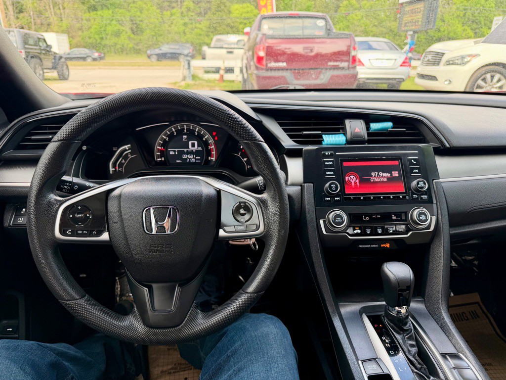 2017 Honda Civic Image 5