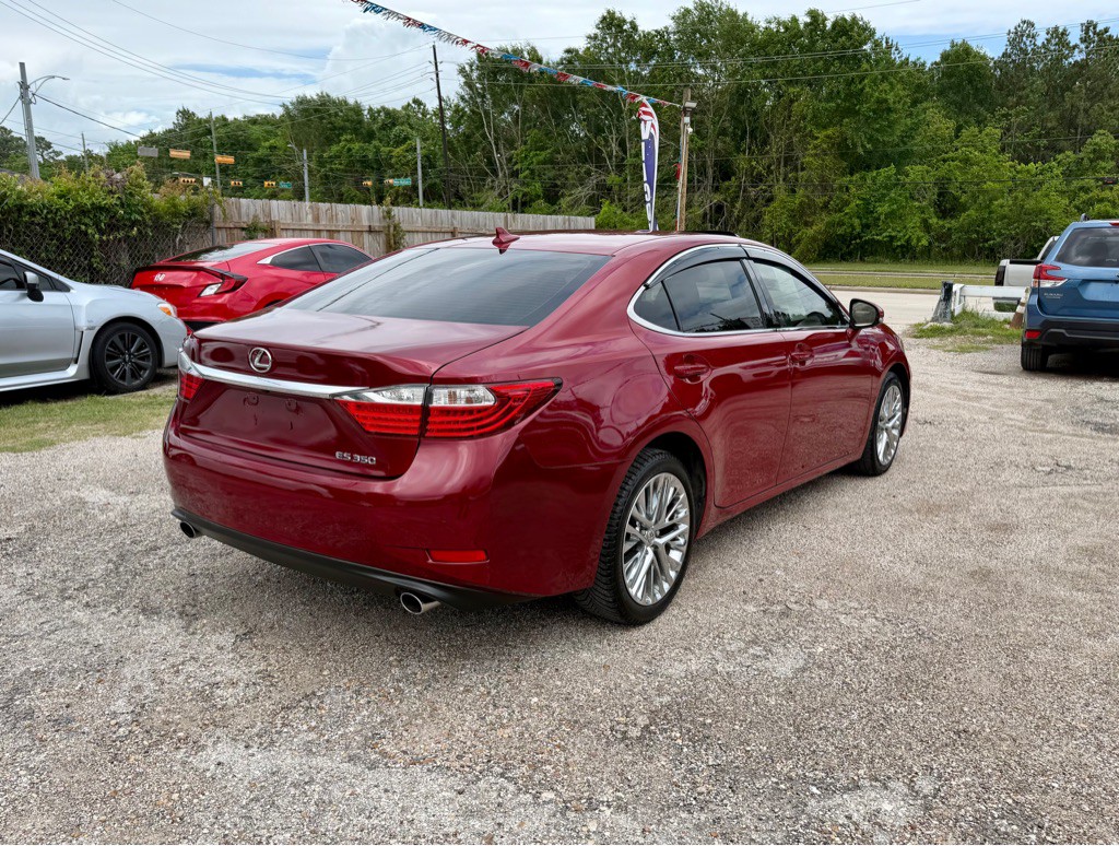 2014 Lexus ES Image 4