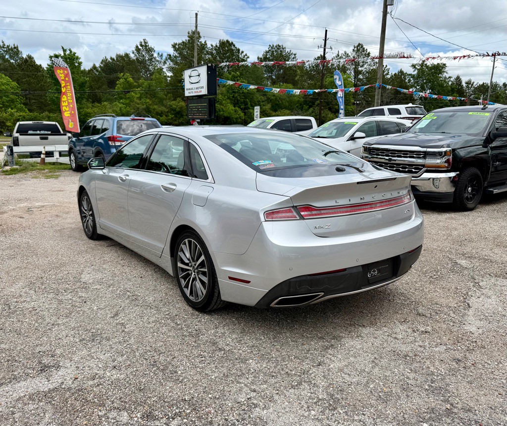 2017 Lincoln MKZ Image 3