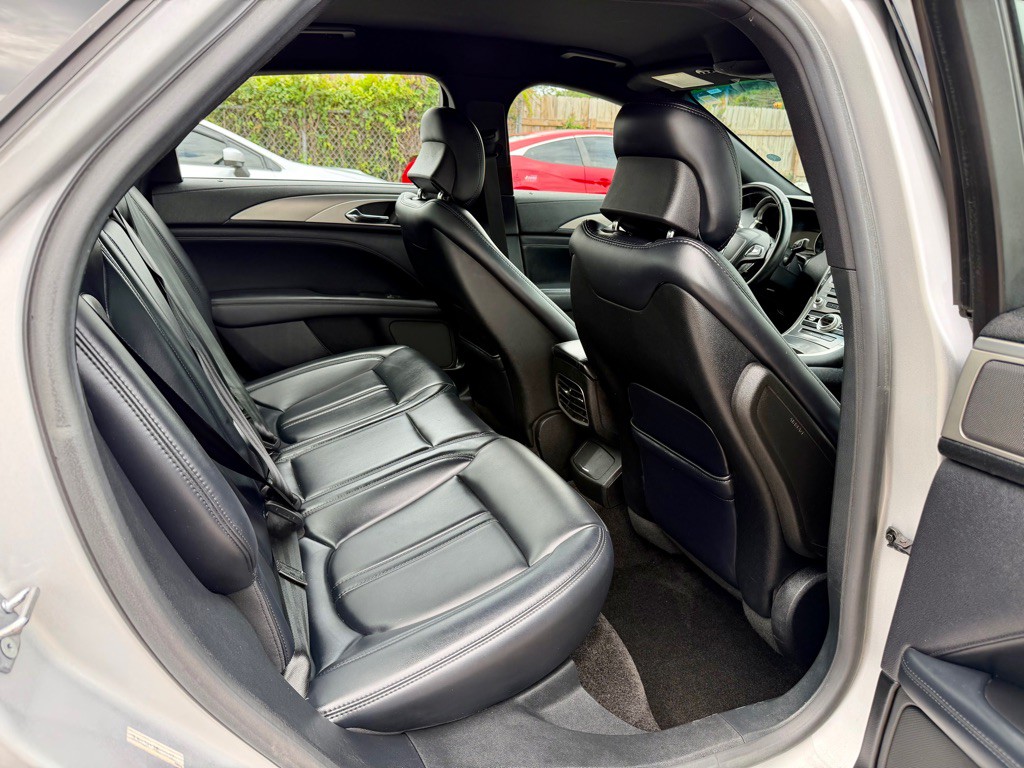 2017 Lincoln MKZ Image 7