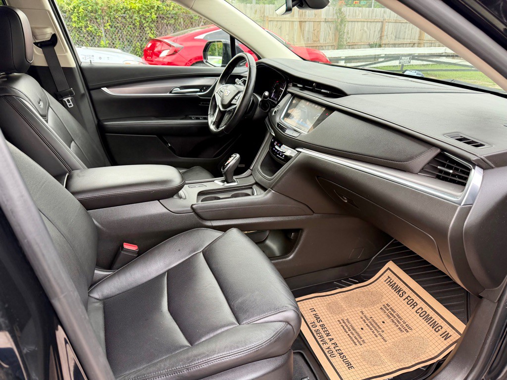 2019 Cadillac XT5 Image 5