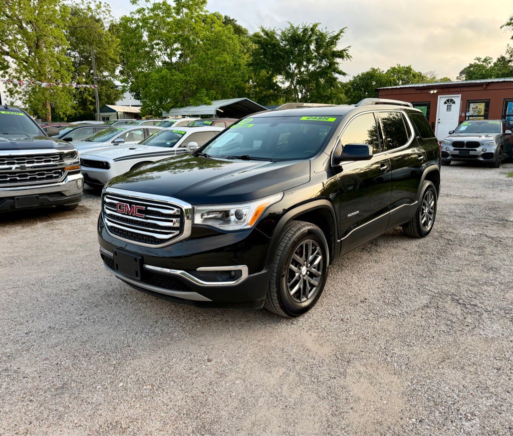 2019 GMC Acadia Image 2