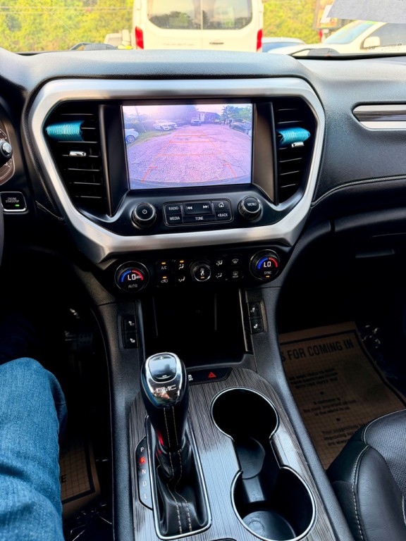 2019 GMC Acadia Image 11