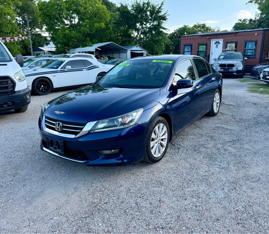 2015 Honda Accord Image 2