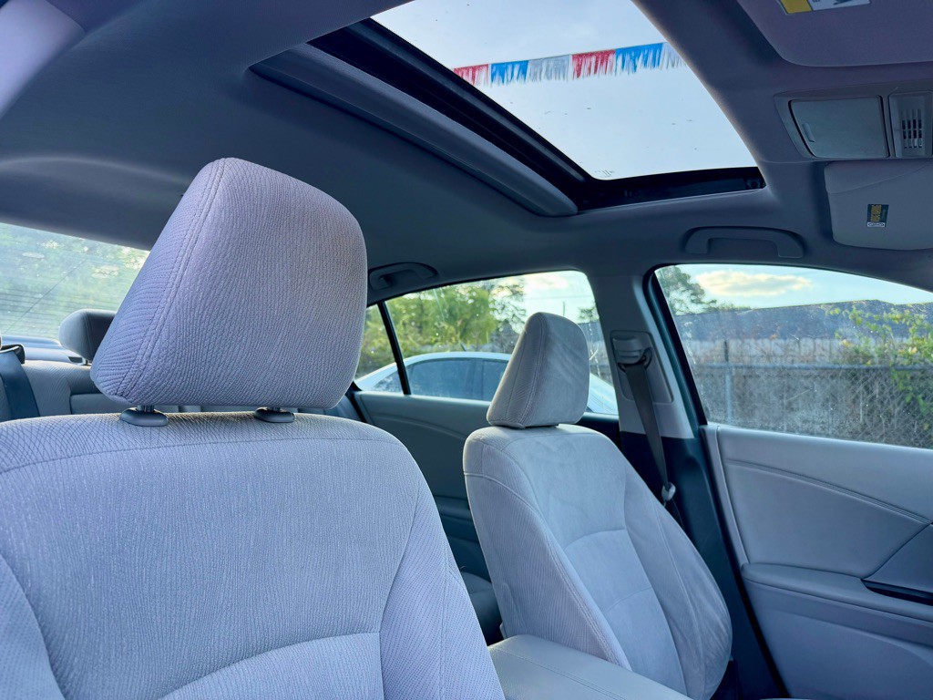 2015 Honda Accord Image 6