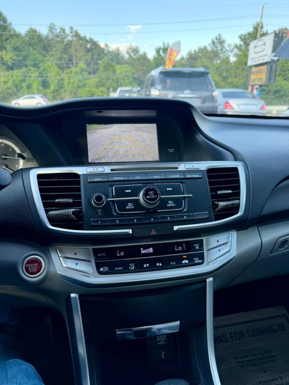 2015 Honda Accord Image 10