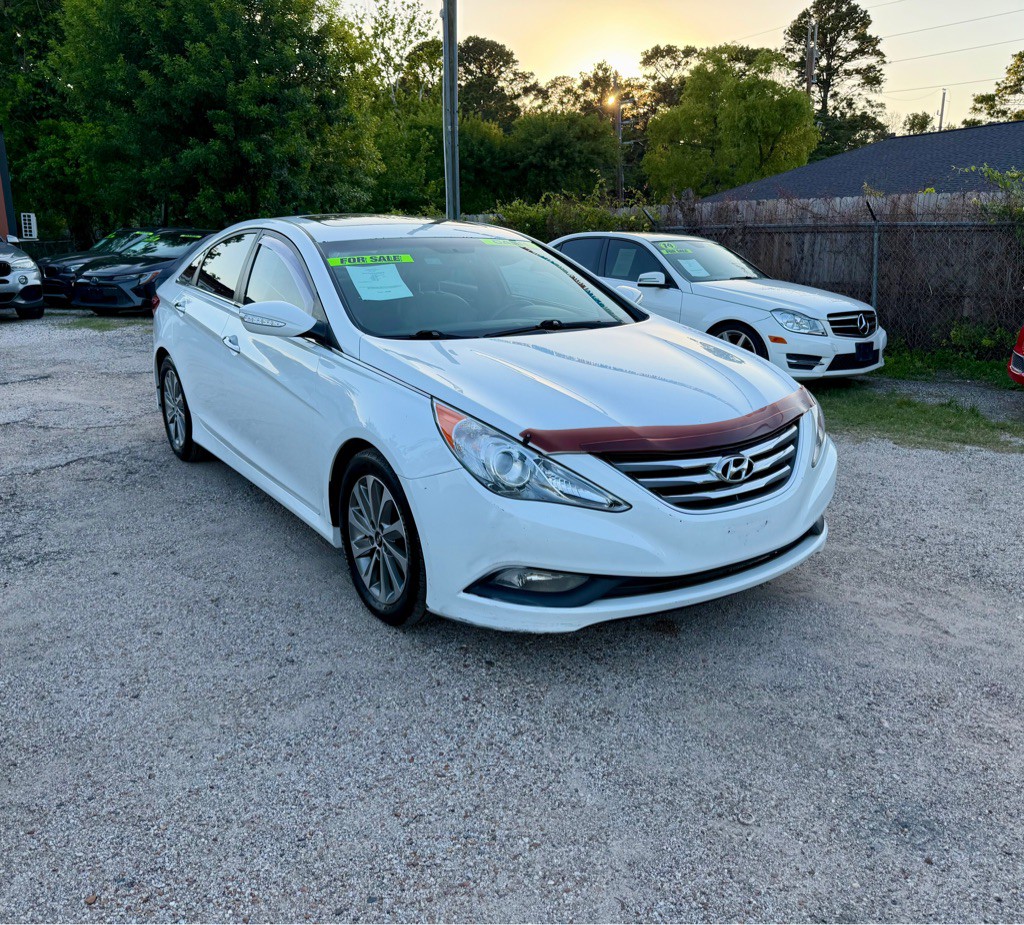 2014 Hyundai Sonata Image 1