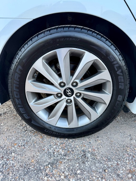 2014 Hyundai Sonata Image 12