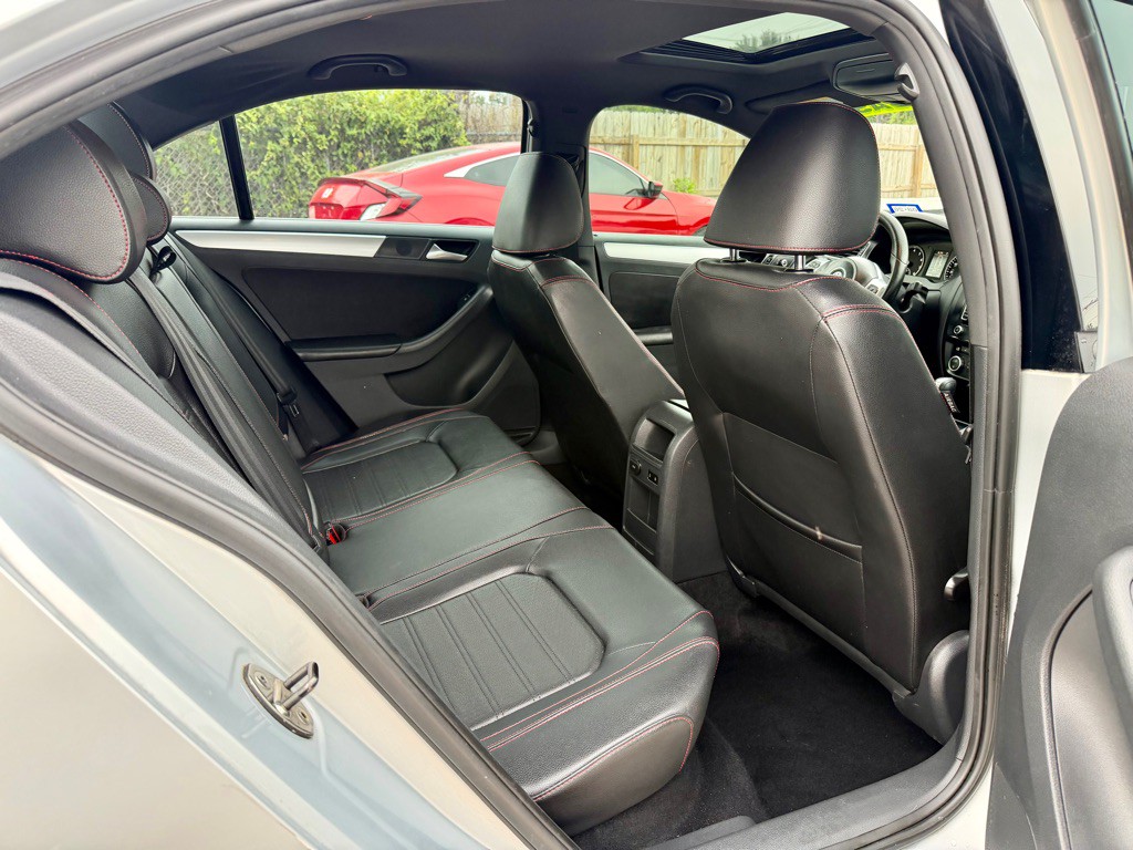 2013 Volkswagen Jetta Image 6