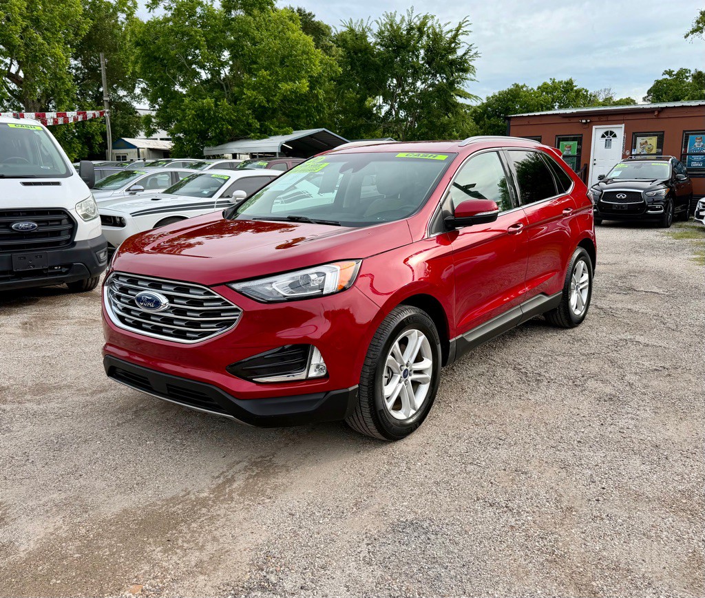 2020 Ford Edge Image 2