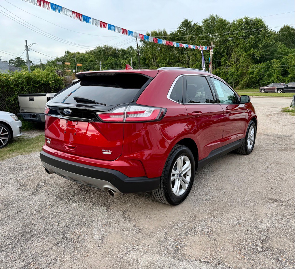 2020 Ford Edge Image 4