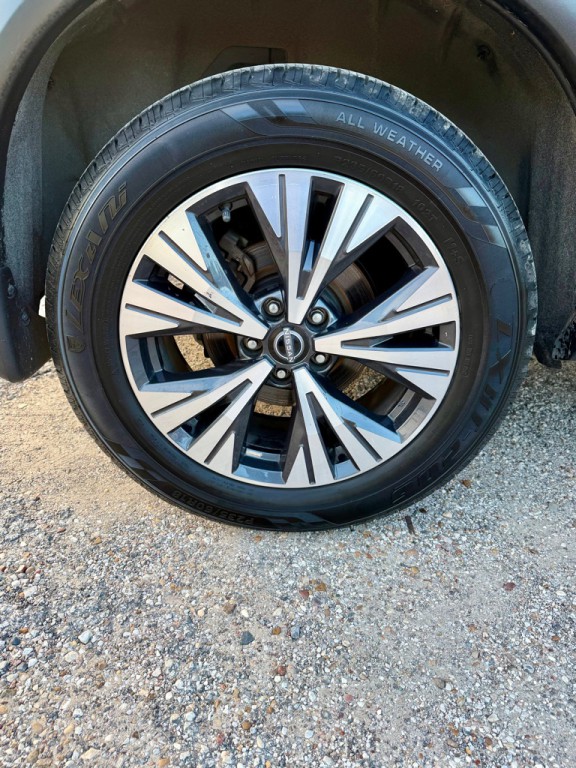 2023 Nissan Rogue Image 11
