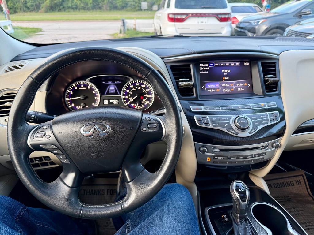 2017 INFINITI QX60 Image 5