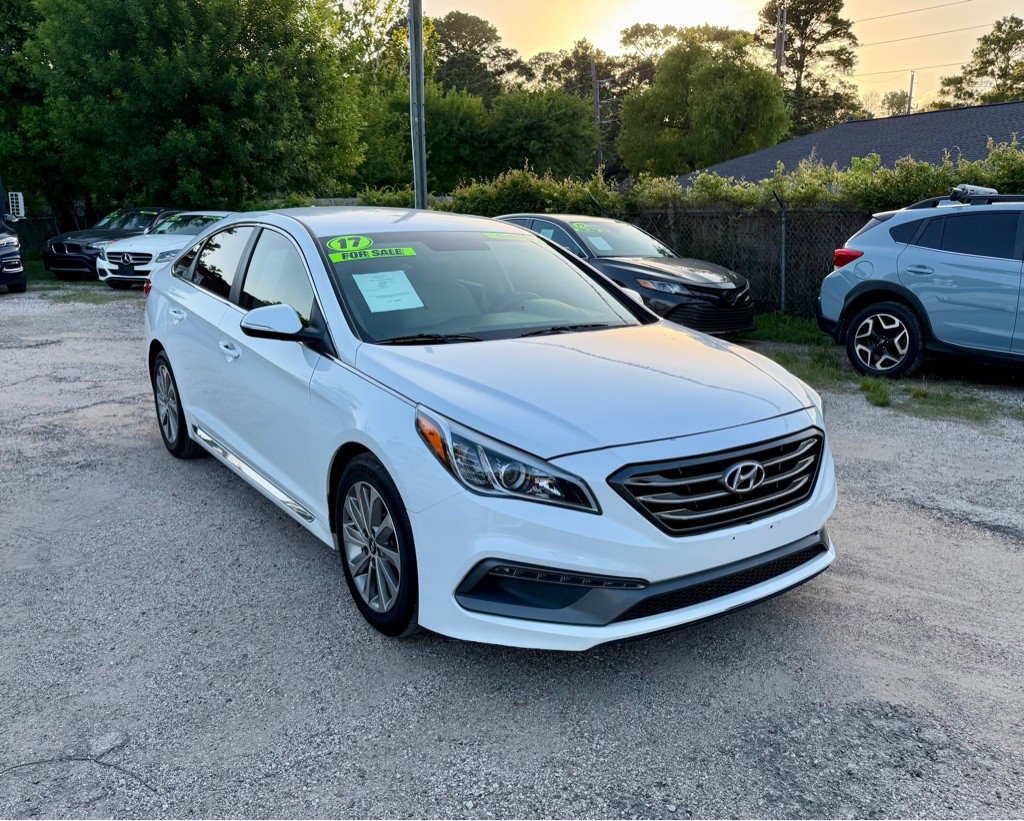 2017 Hyundai Sonata Image 1