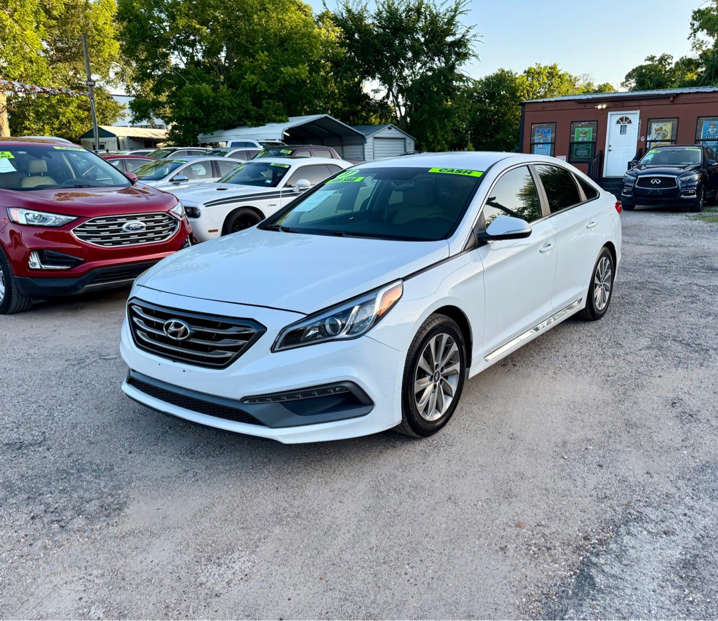 2017 Hyundai Sonata Image 2