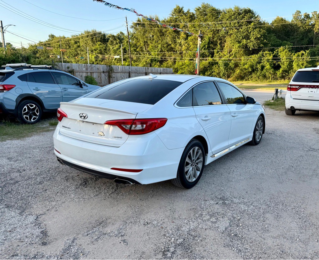 2017 Hyundai Sonata Image 4