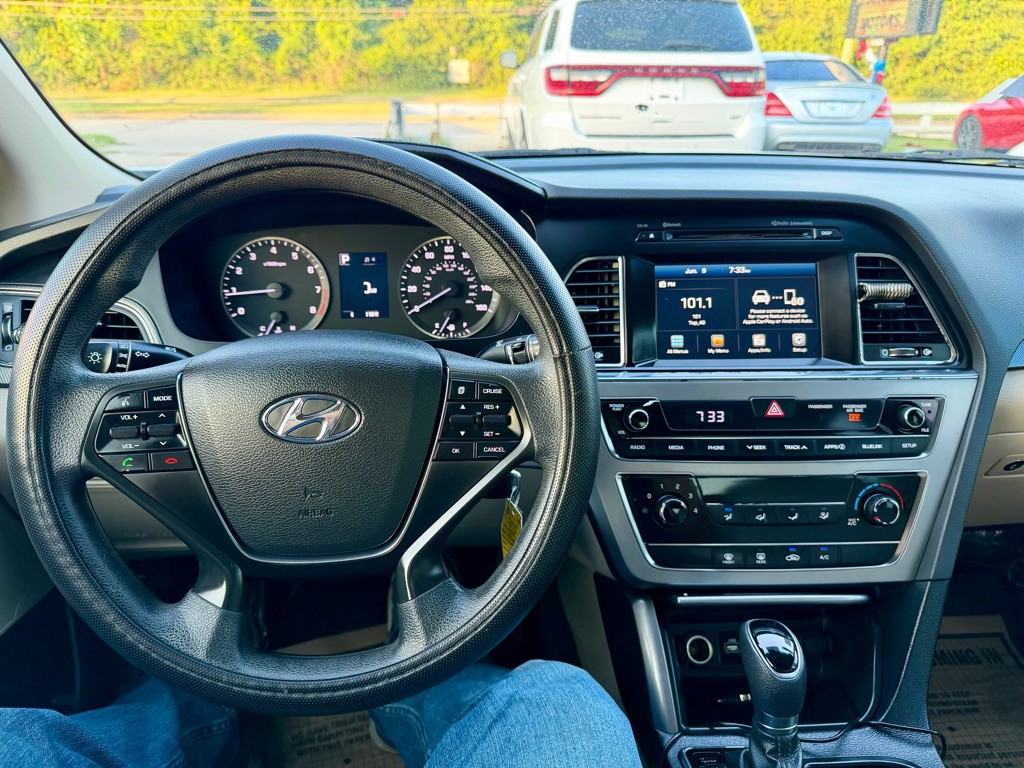2017 Hyundai Sonata Image 7