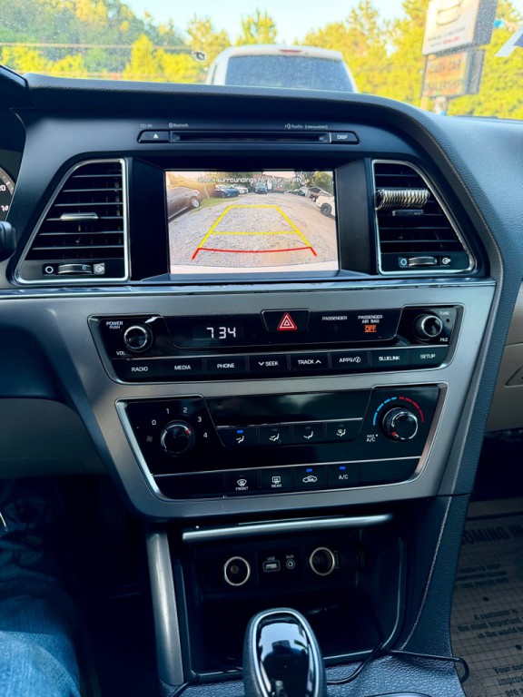 2017 Hyundai Sonata Image 9