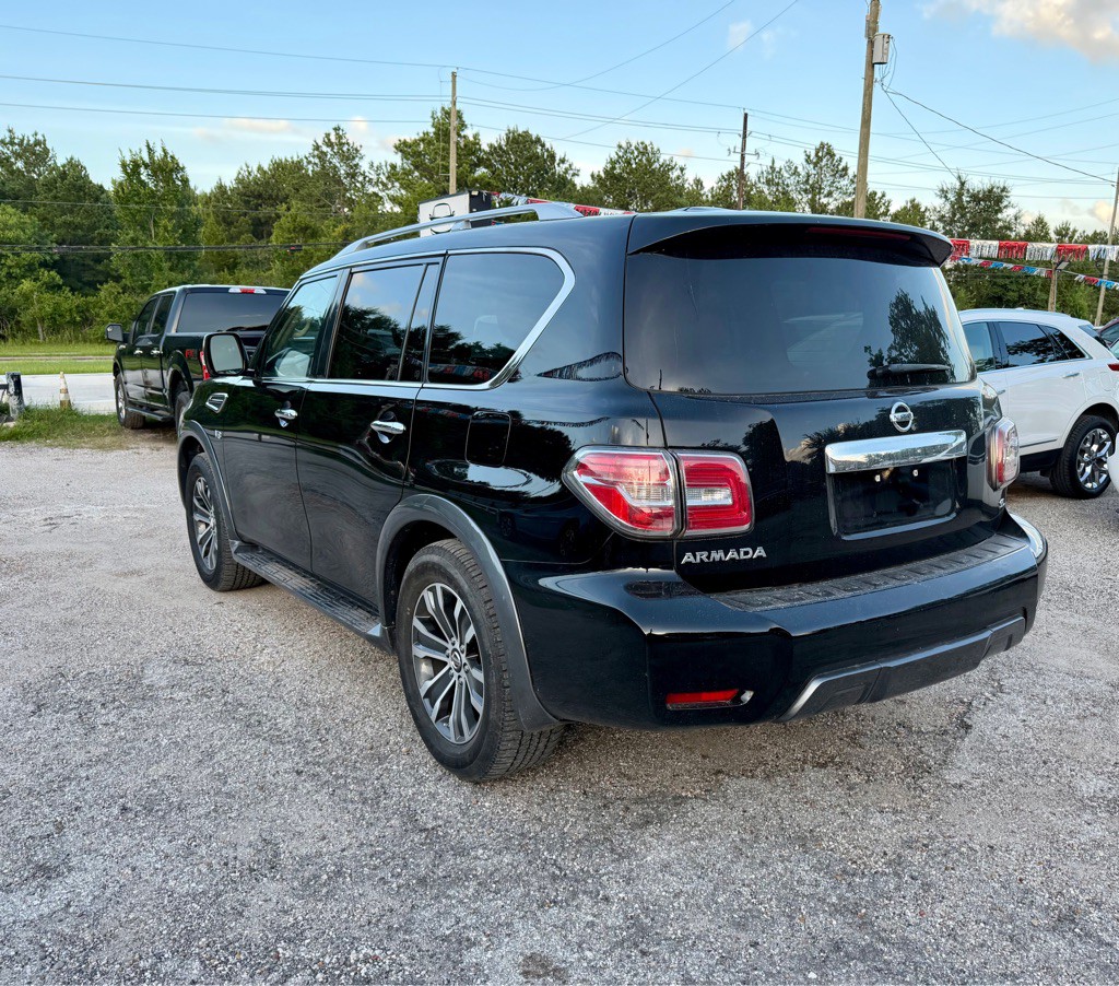 2019 Nissan Armada Image 3