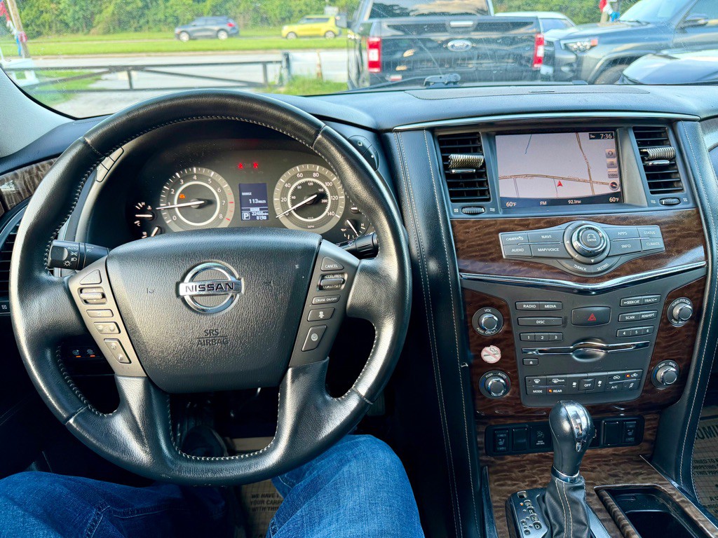 2019 Nissan Armada Image 9